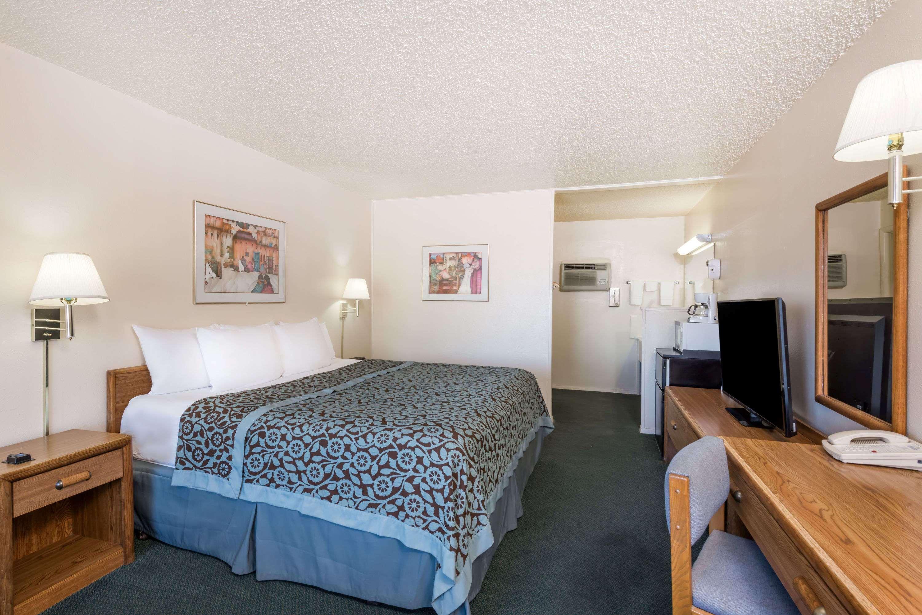 Days Inn By Wyndham Socorro Esterno foto