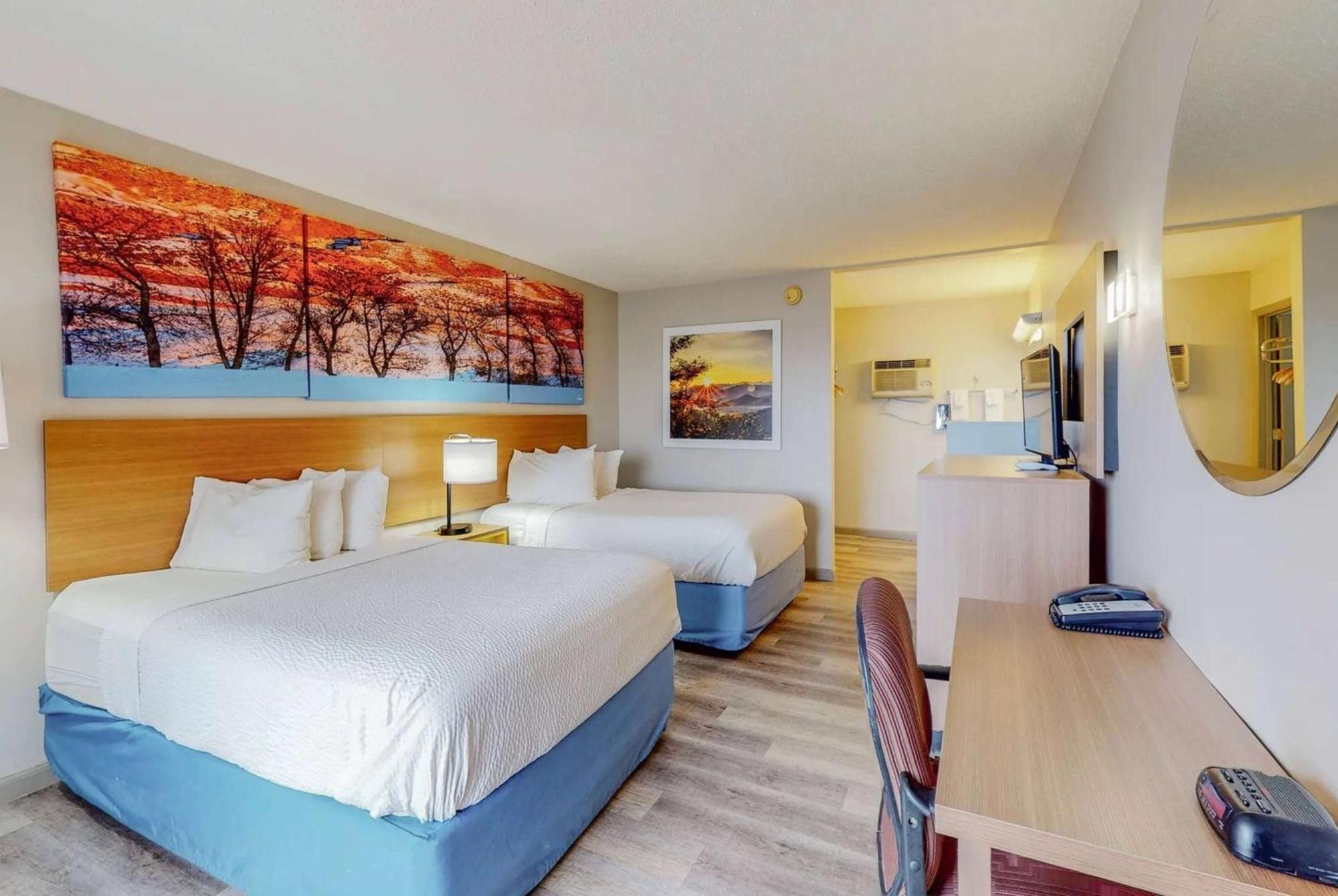 Days Inn By Wyndham Socorro Esterno foto