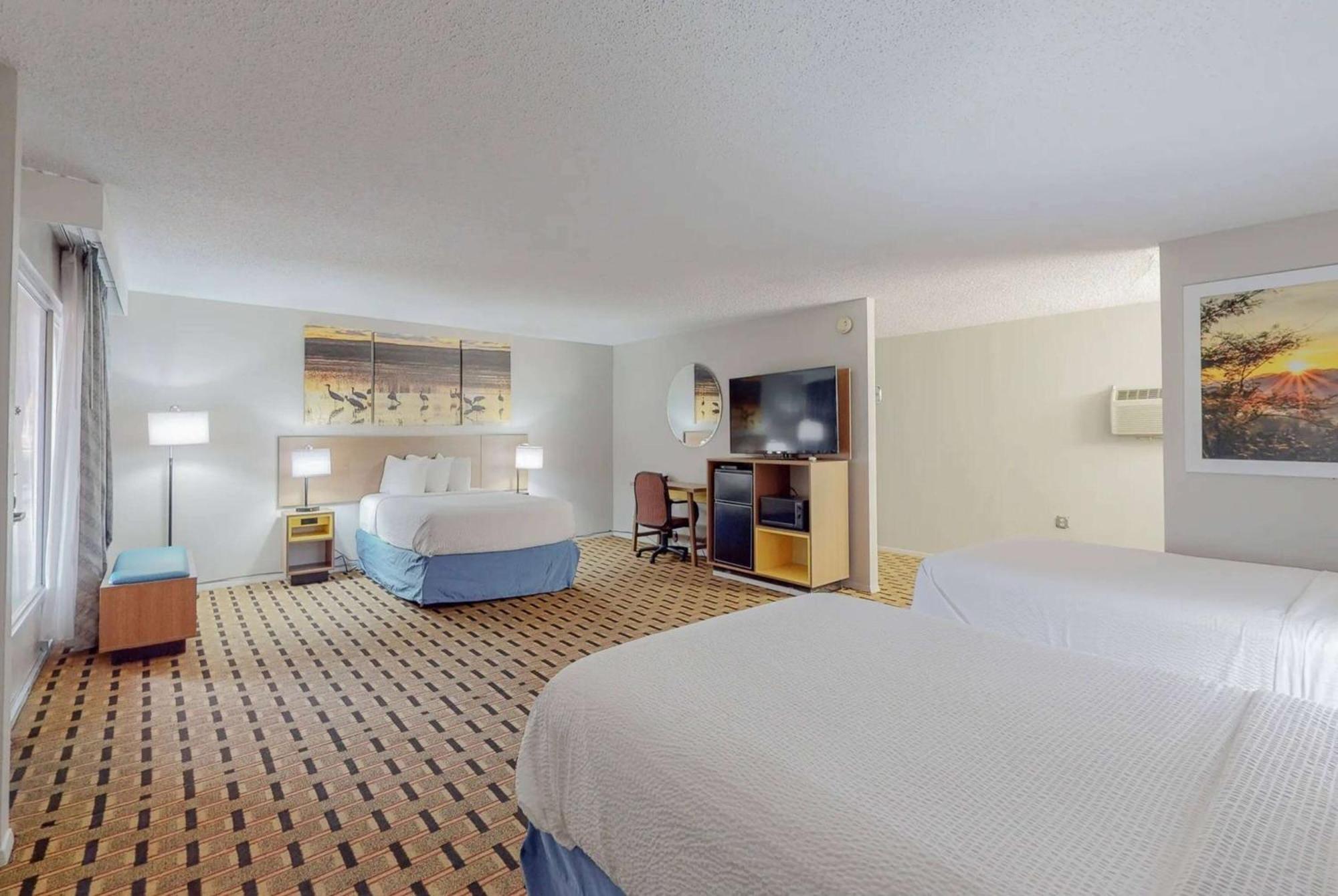 Days Inn By Wyndham Socorro Esterno foto